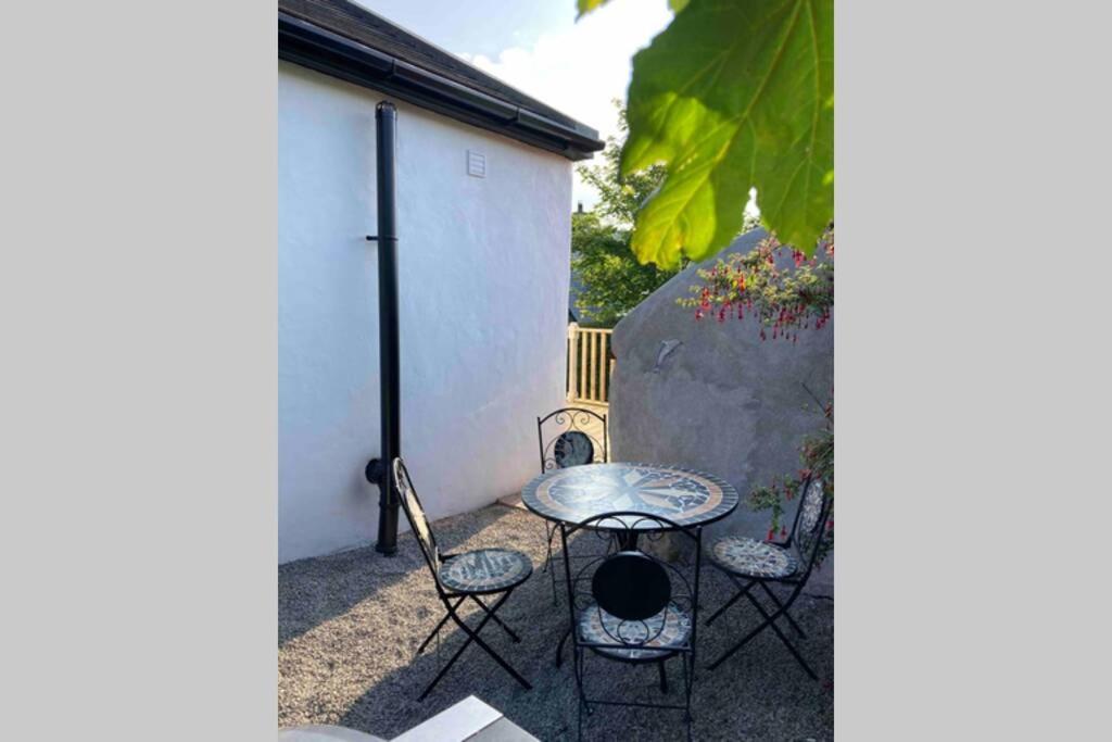 Dungarvan,Beautiful Cottage Near Comeragh Mountains Coolnasmear Exterior photo